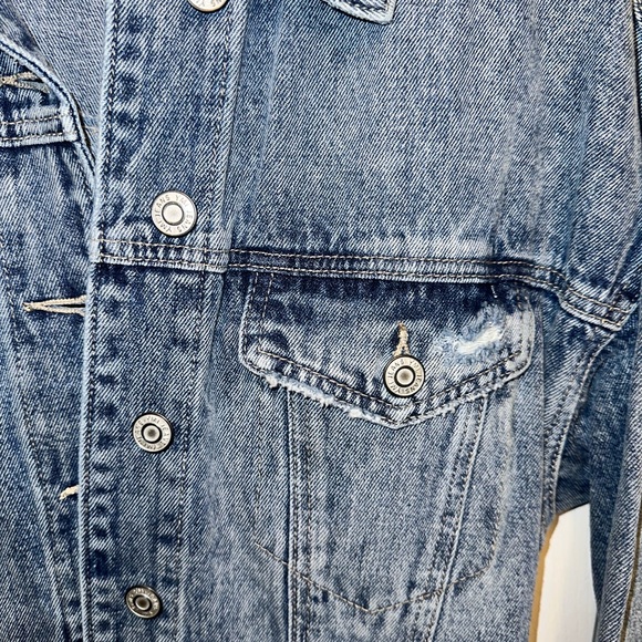 YMI Denim Distressed Jacket Women Juniors - Size L - Picture 3 of 4